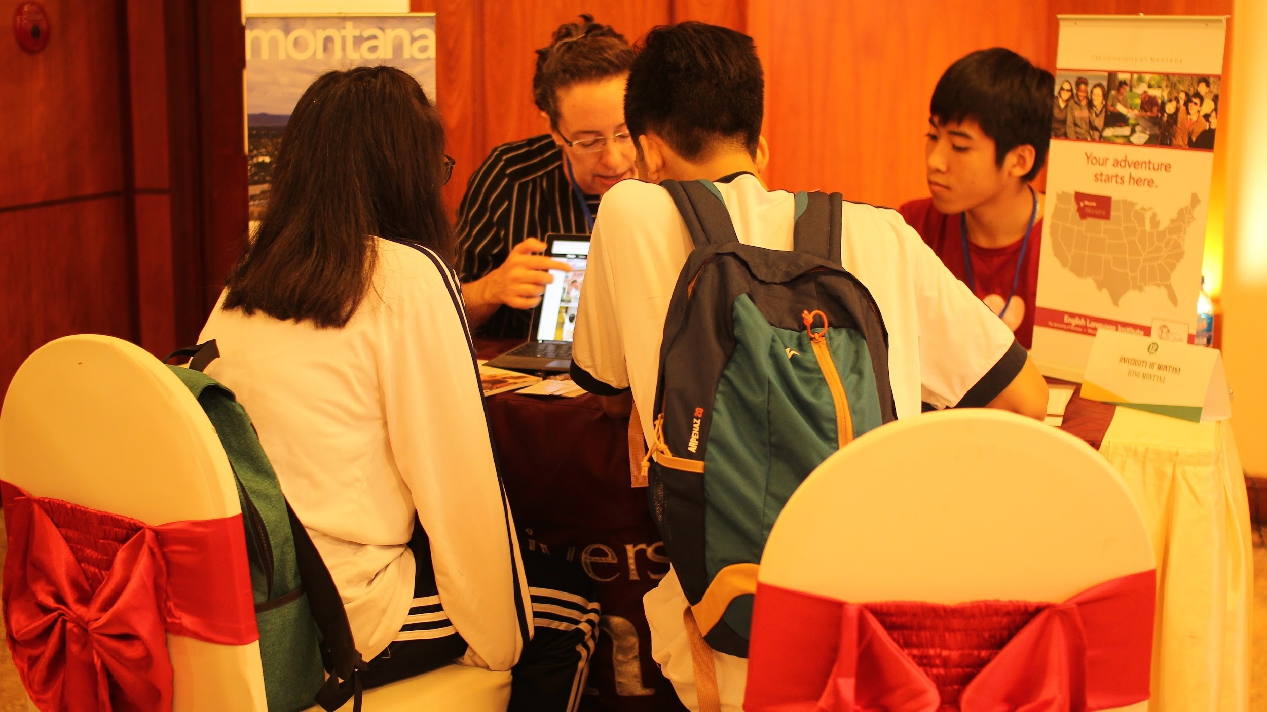 Capstone Viet Nam anh 2