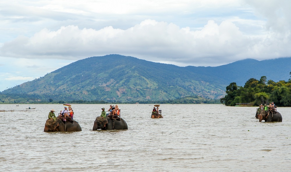 Dak Lak - vung 'dat vang' du lich cho khai pha hinh anh