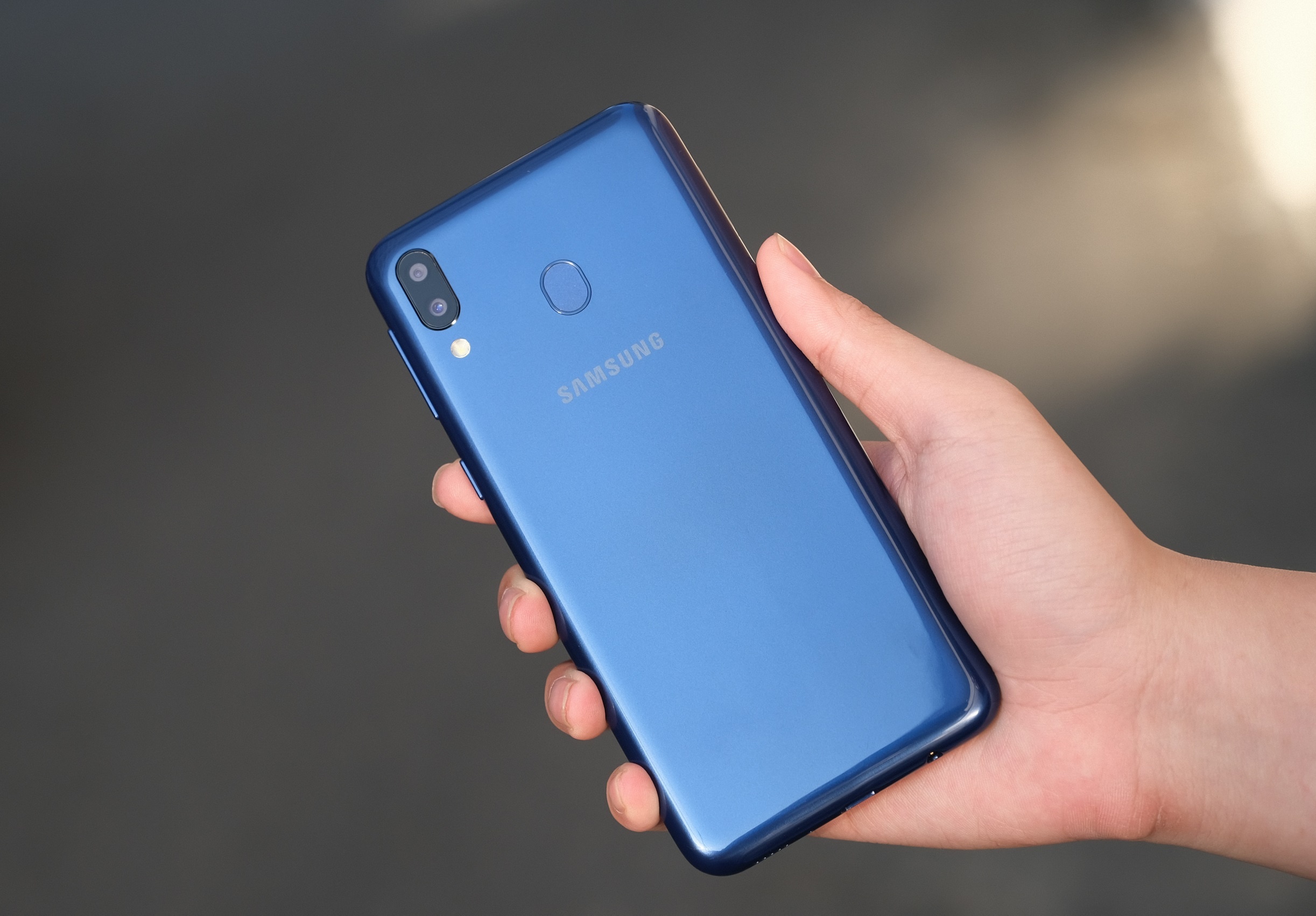 Samsung, M20 ảnh 1 Samsung, M20 anh 1