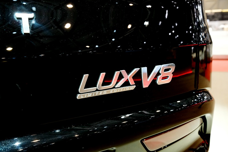 VinFast trình làng SUV Lux động cơ V8,  Geneva Moto ảnh 2 VinFast trinh lang SUV Lux dong co V8,  Geneva Moto anh 2