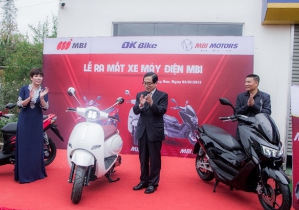 Ra mat xe may dien MBI gia tu 39,8 trieu dong hinh anh