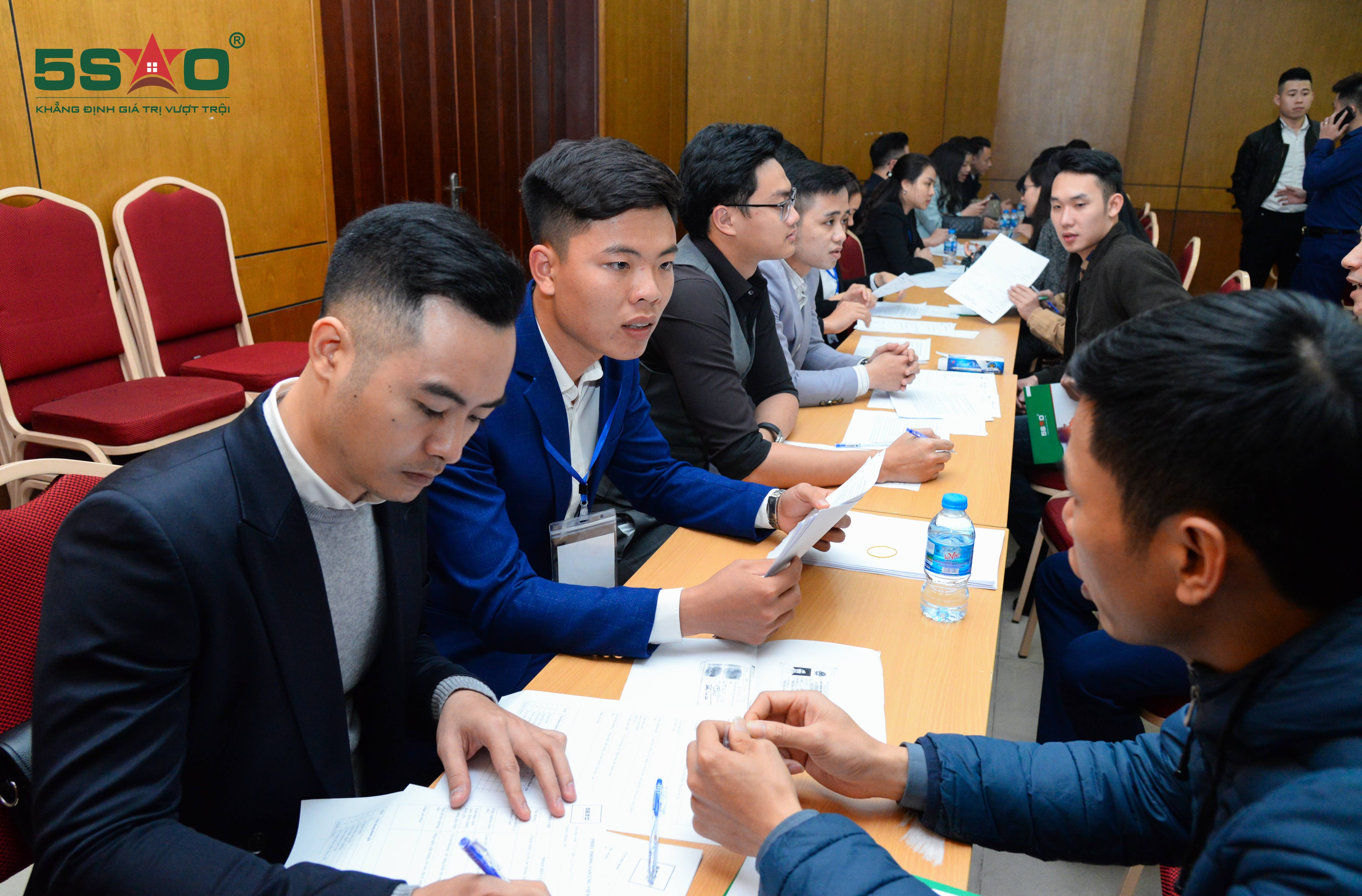 Địa Ốc 5 Sao ảnh 3 Dia Oc 5 Sao anh 3