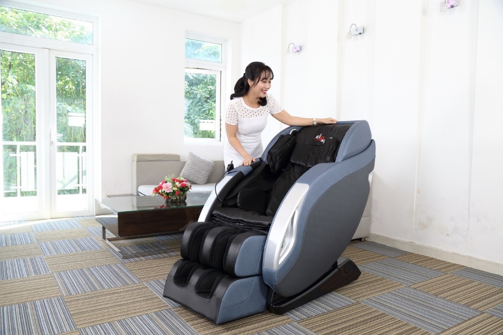 Sao Viet tang gi ngay 8/3 de the hien su tinh te? hinh anh