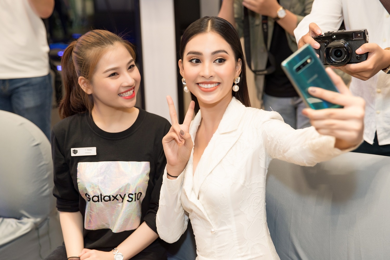 Samsung Galaxy S10 anh 3