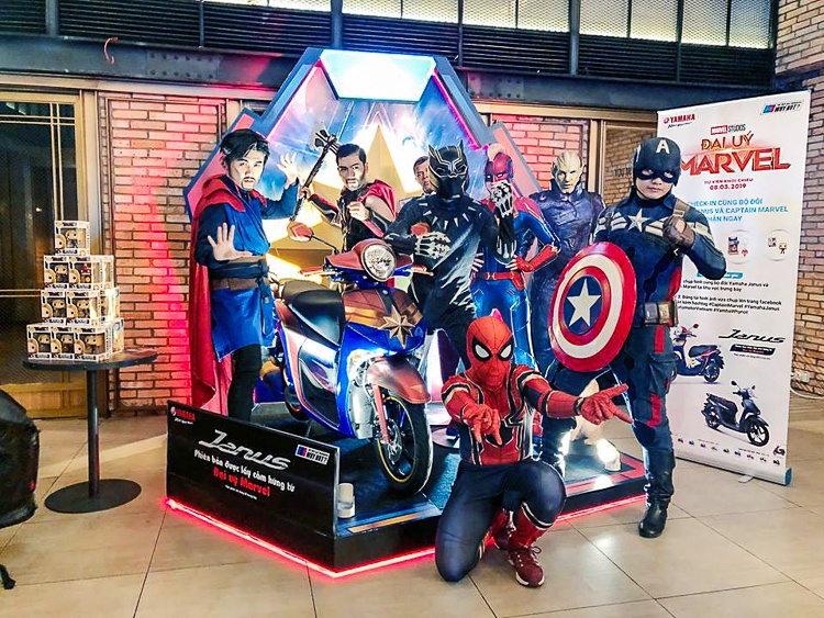 Video - Yamaha Janus phien ban Marvel hinh anh