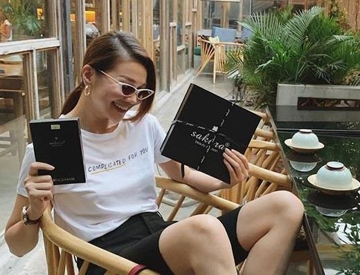 Mau mat na 3D tu Nhat duoc Thanh Hang yeu thich hinh anh