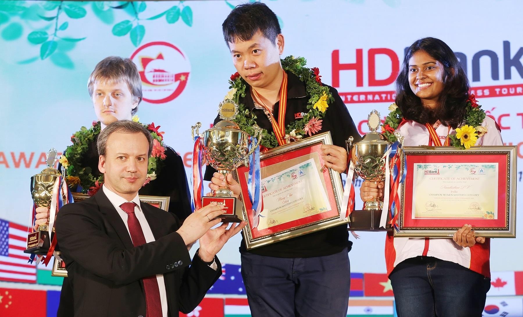 Dai kien tuong Trung Quoc gianh ngoi vo dich giai HDBank Masters 2019 hinh anh