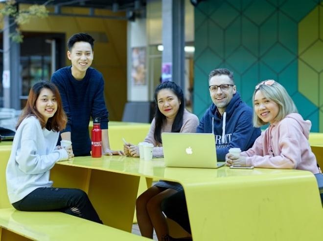 Hoc MBA de dinh huong su nghiep tot hon hinh anh