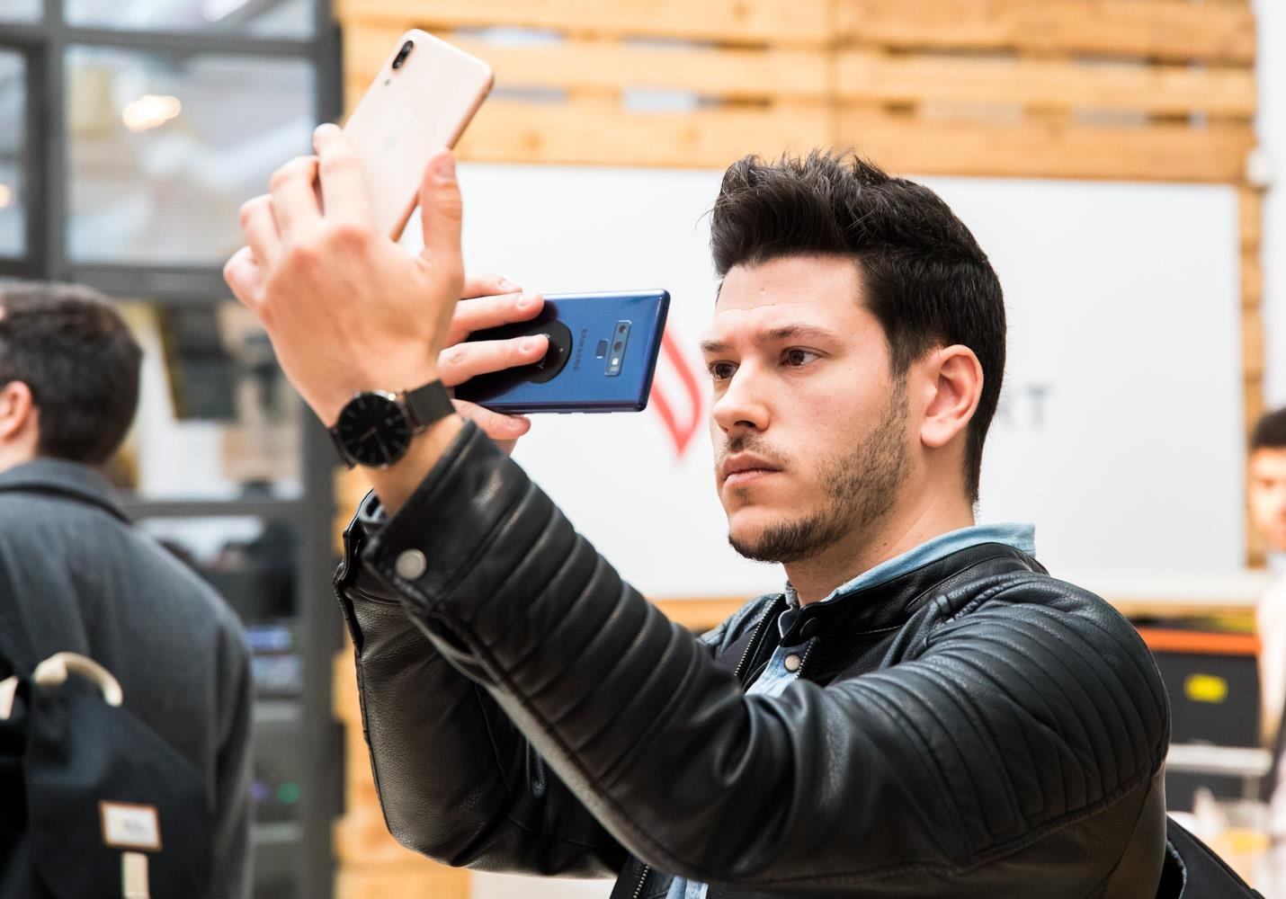 Vsmart chinh thuc ra mat thi truong Tay Ban Nha hinh anh