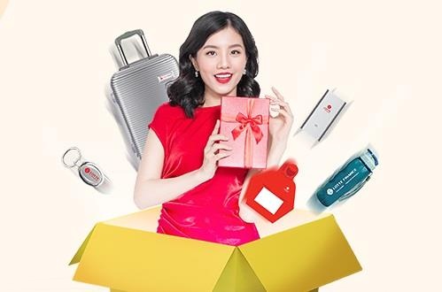 Lotte Finance tang qua cho khach vay tieu dung hinh anh