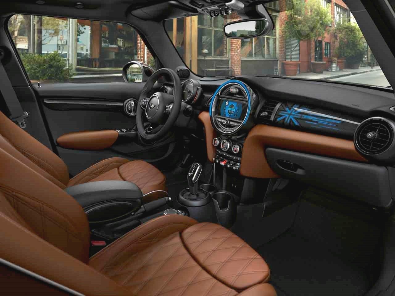 Mini Cooper 2019 anh 2