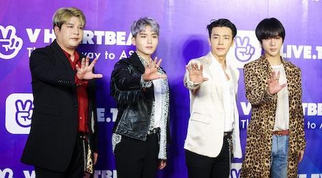 Vu Cat Tuong mac vest nam, Super Junior mang hoi tho Latin len tham do hinh anh