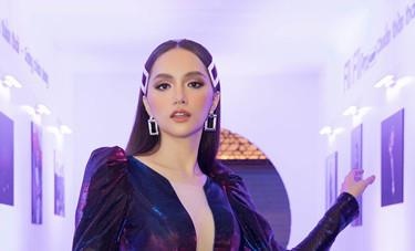 Huong Giang rang ro, Hoang Thuy khoe than thai dinh cao khi tai ngo hinh anh