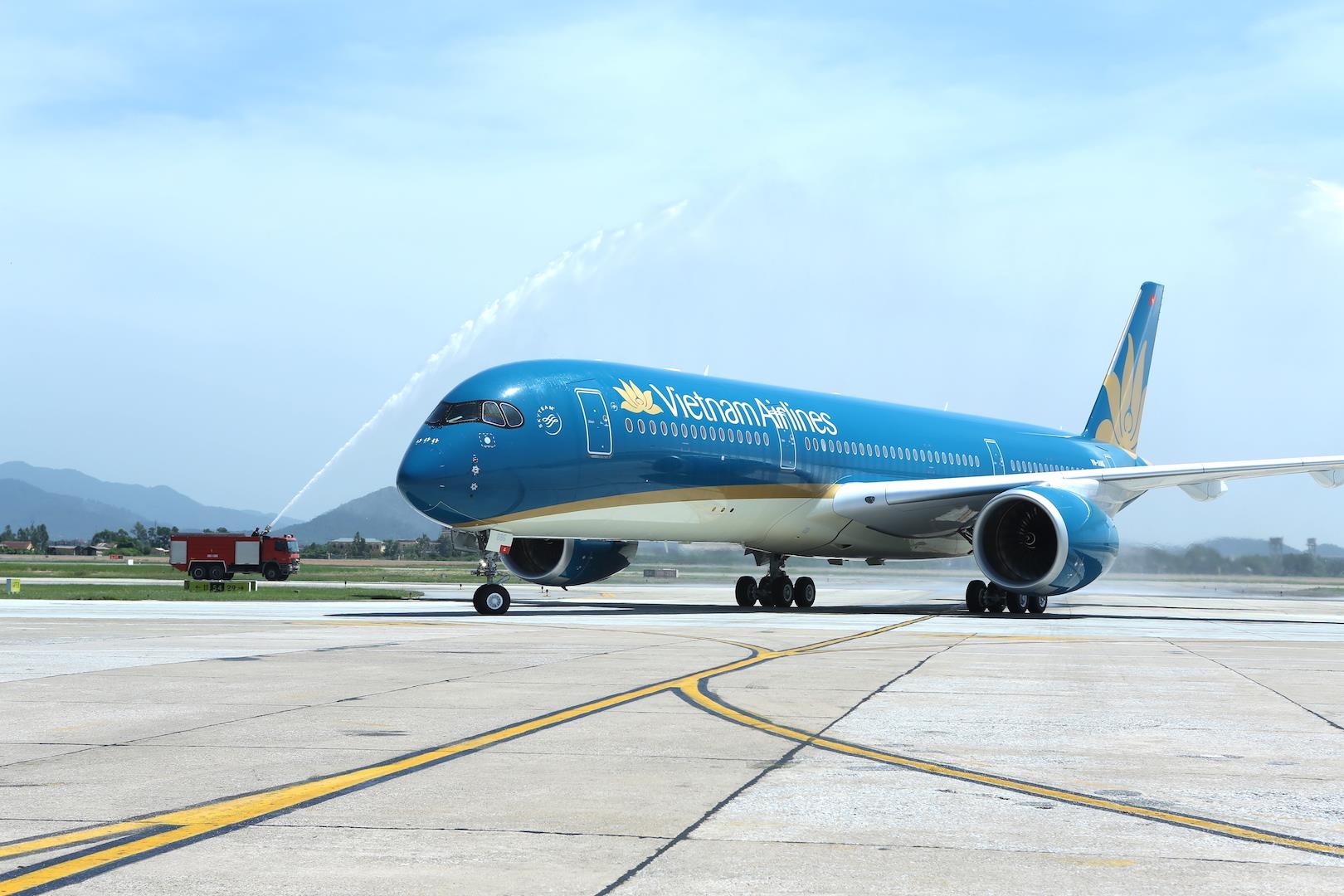 Can canh 'sieu may bay' Airbus A350 cua Vietnam Airlines hinh anh