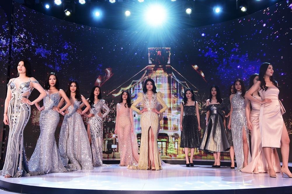 Wonder Fashion Show tai hien Paris hoa le tai Ha Long hinh anh