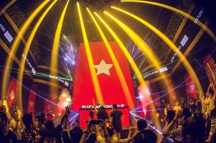 Envy vao top 100 club the gioi nam 2019 cua tap chi DJ Mag hinh anh