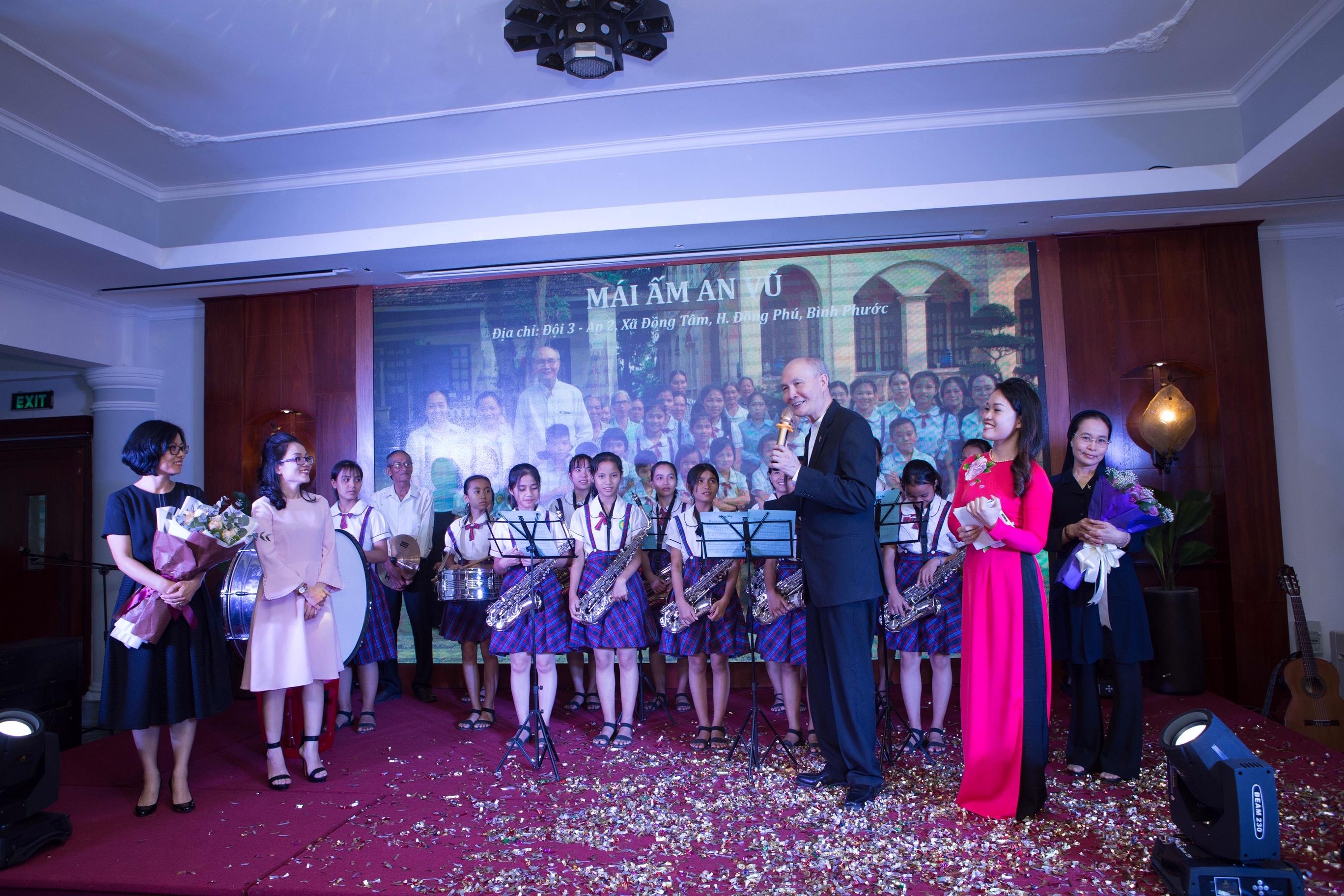 Teresa An Vũ ảnh 2 Teresa An Vu anh 2