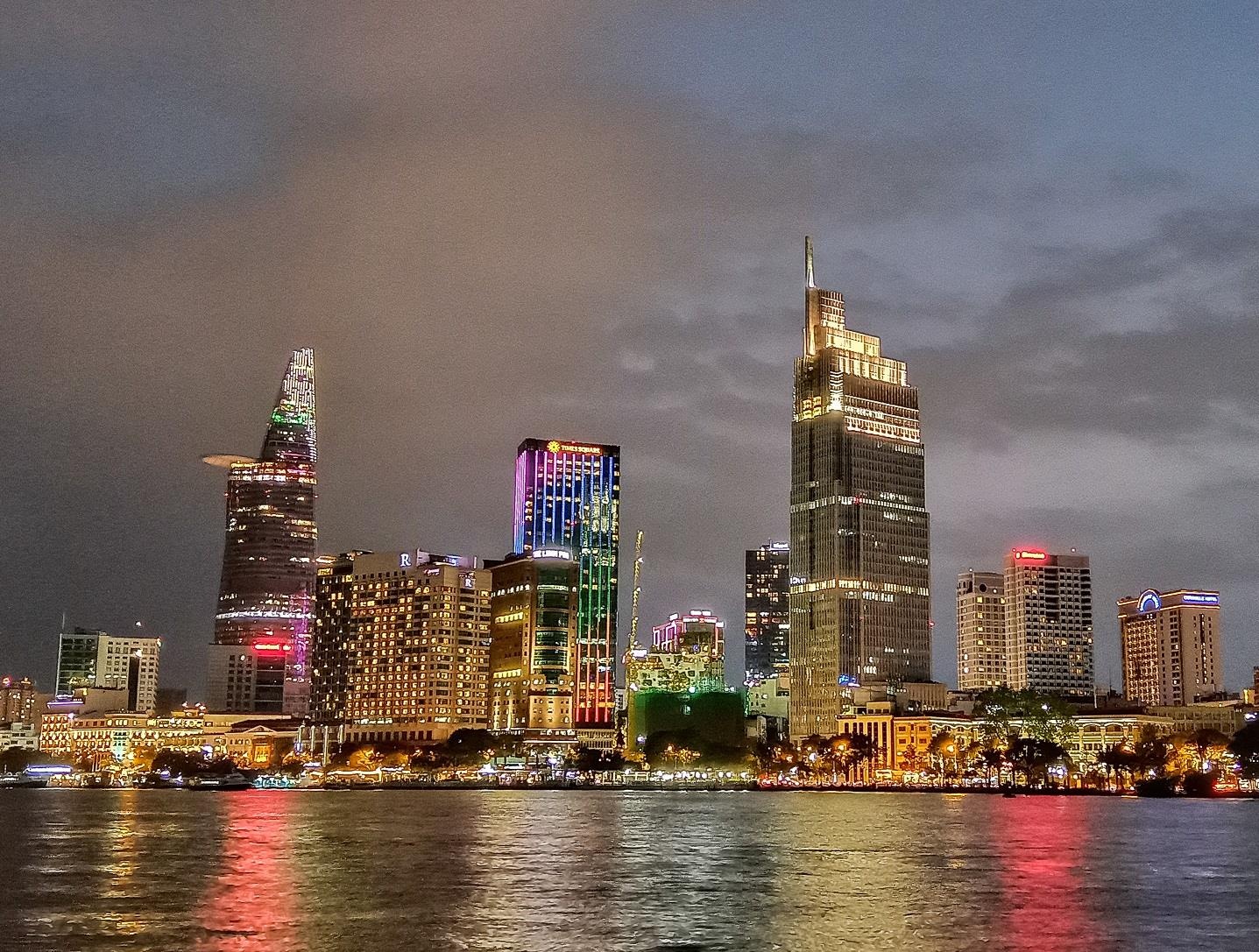 Dung Realme 3 chup dem, toi nhan ve ket qua khong the ngo hinh anh