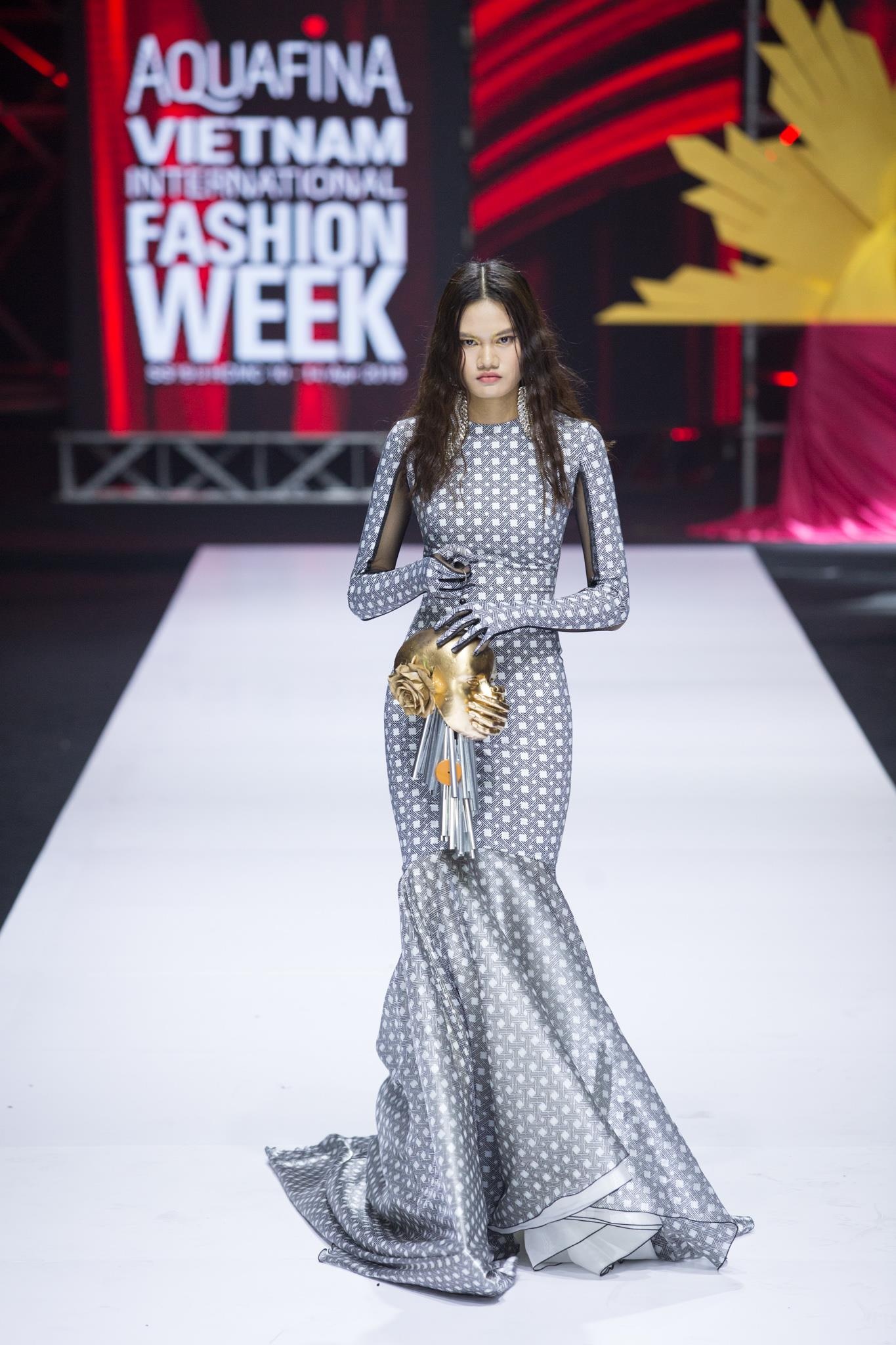 Auqafina VIFW 2019 anh 5