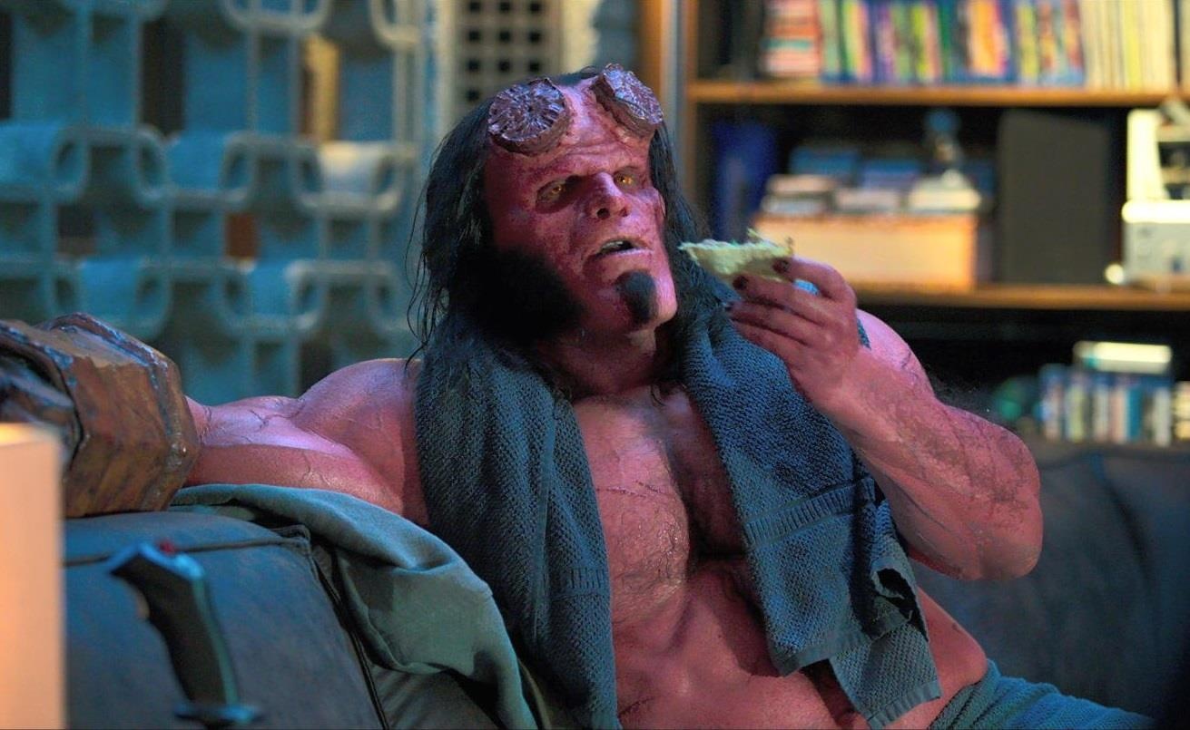 'Hellboy 2019' - phim hanh dong kich tinh nhung van hai huoc hinh anh