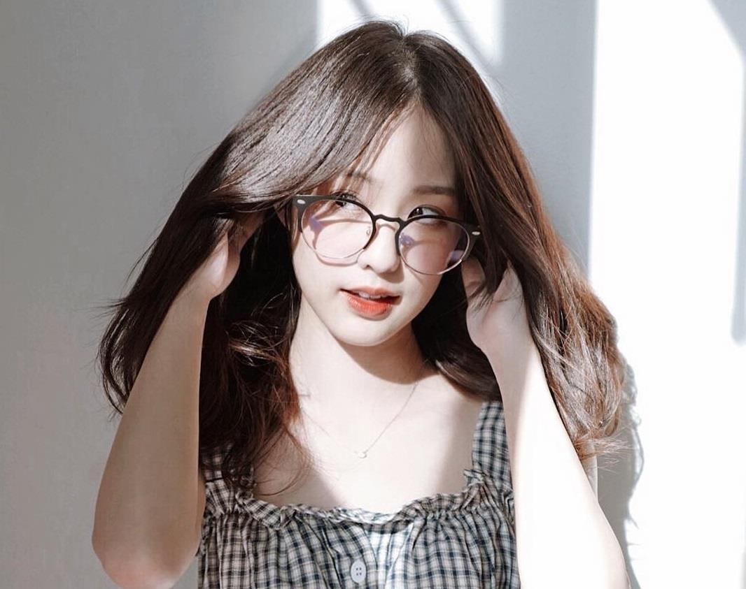 5 meo selfie than thai, dep chang kem hot girl tren mang hinh anh