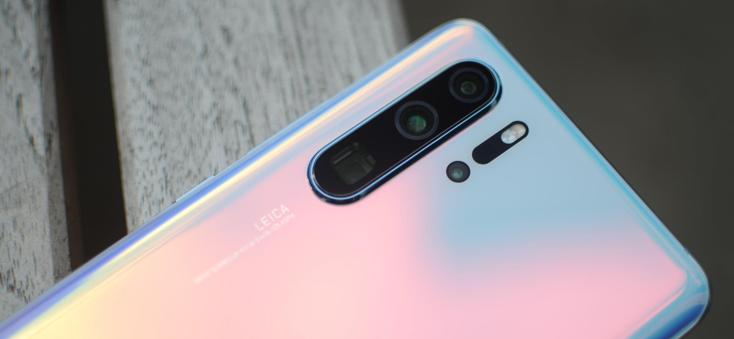 Vua mo ban, Huawei P30 Pro da ‘chay hang’ hinh anh