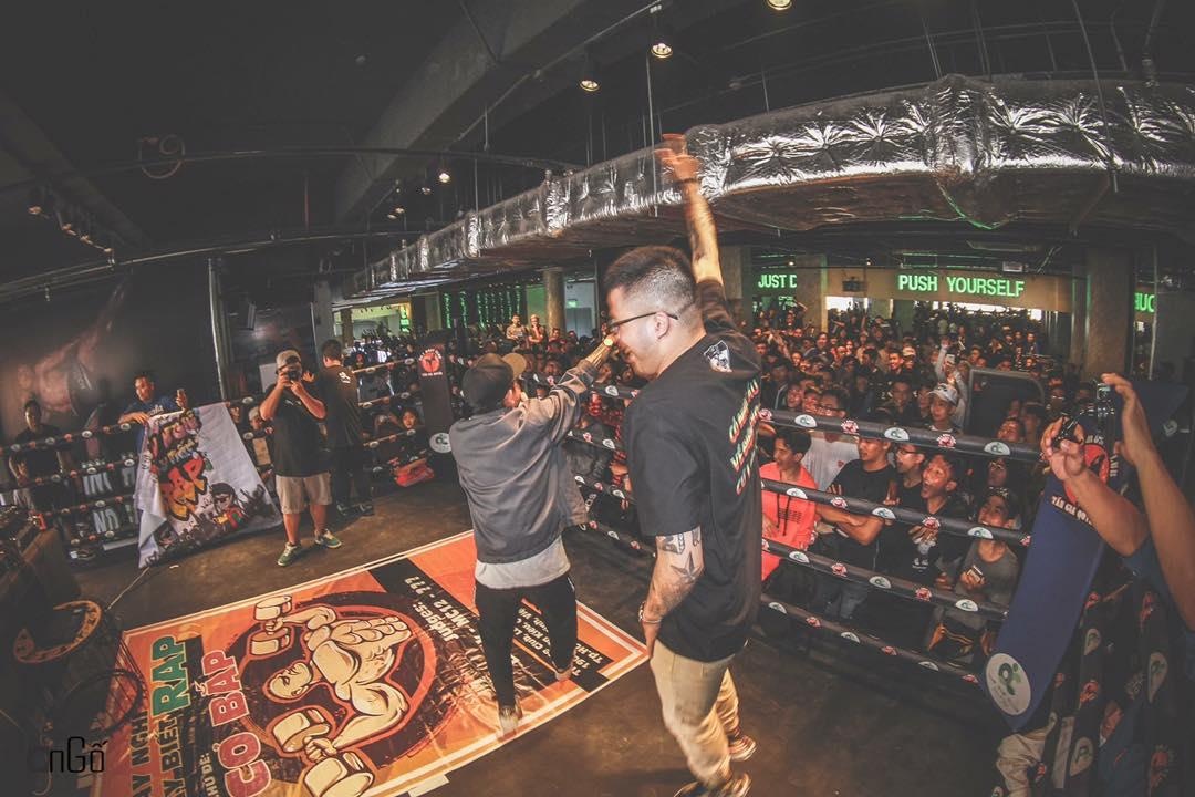 Ve chan dung doanh nghiep bang rap - den luc thu nghiem cai moi hinh anh