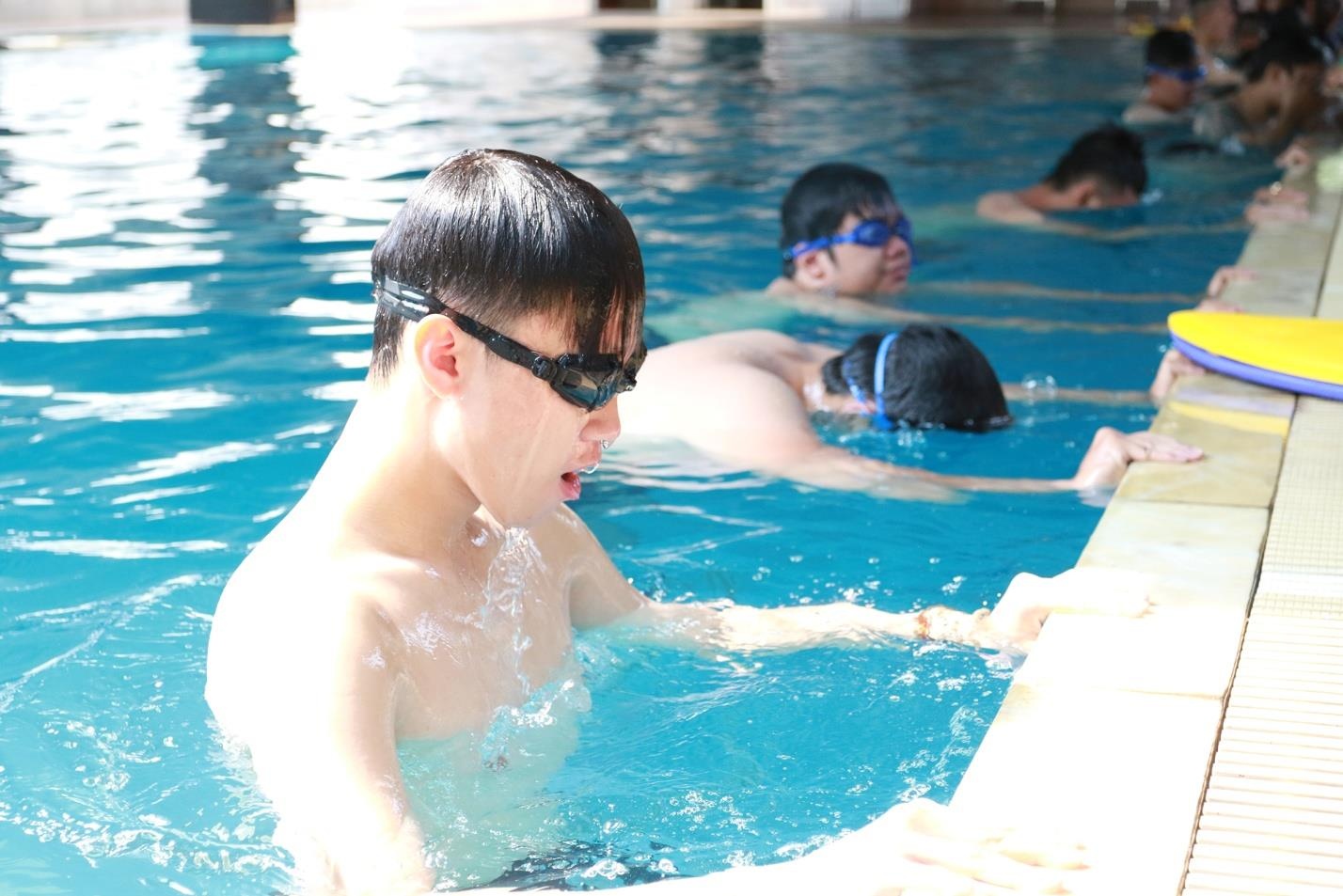 SIU ảnh 4 SIU anh 4