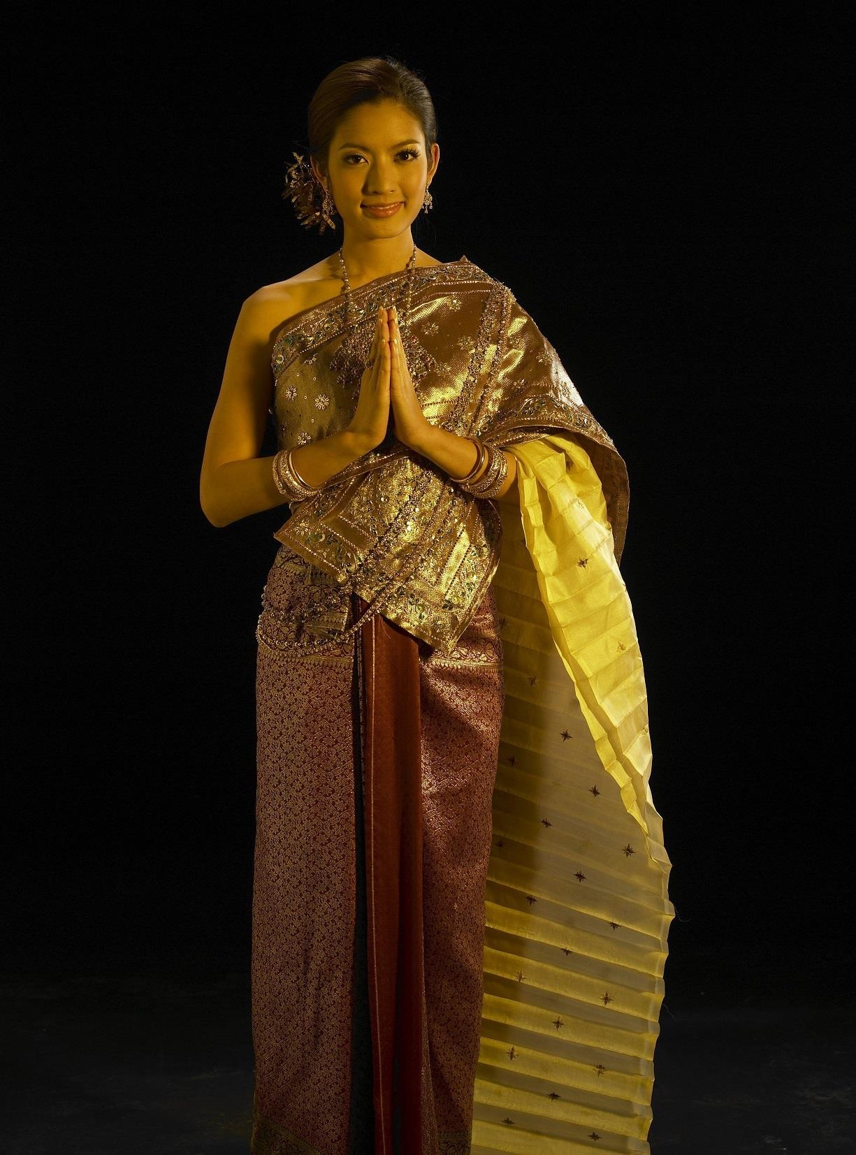 Nguoc dong thoi gian de yeu anh anh 3