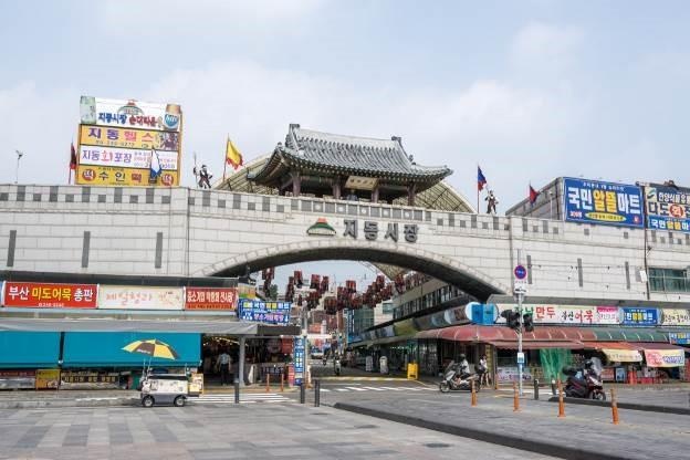 3 khu cho khong nen bo qua khi den Han Quoc hinh anh