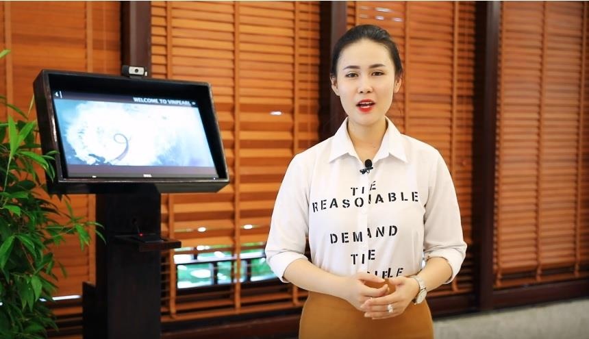Video - Du khach thich thu 'check-in bang mat' tai Nha Trang hinh anh
