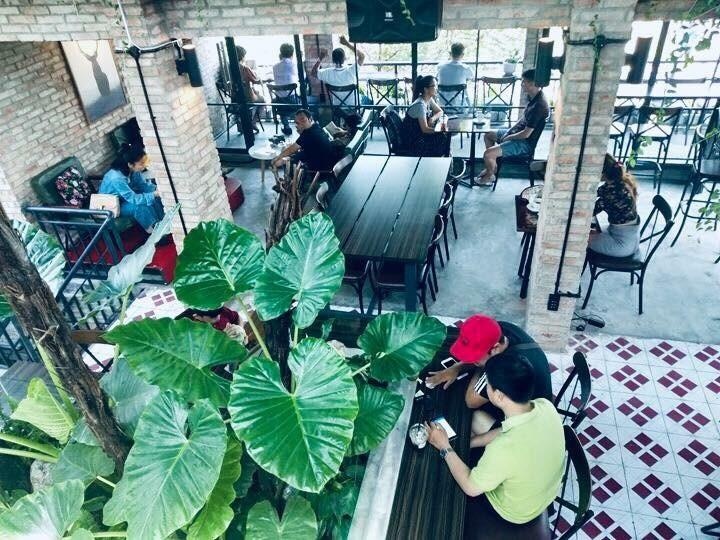 Khong gian check-in an tuong tai Cafe 69 hinh anh