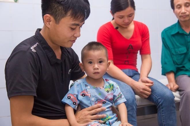 '80 trieu mo tim, gia dinh em ban nha di cung khong du' hinh anh