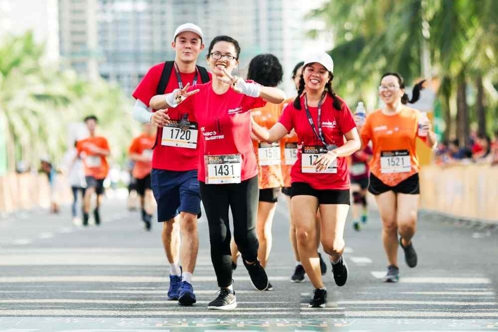 2 ly do dan van phong nen ru nhau chay bo hinh anh