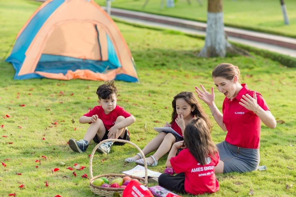 Danh thuc tai nang cho tre tai trai he tieng Anh cua Ames English hinh anh