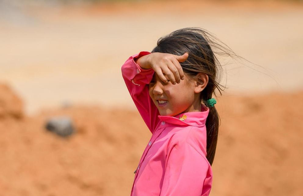 ‘Mat troi mo uoc’ - Chieng Noi va hanh trinh di tim anh sang hinh anh