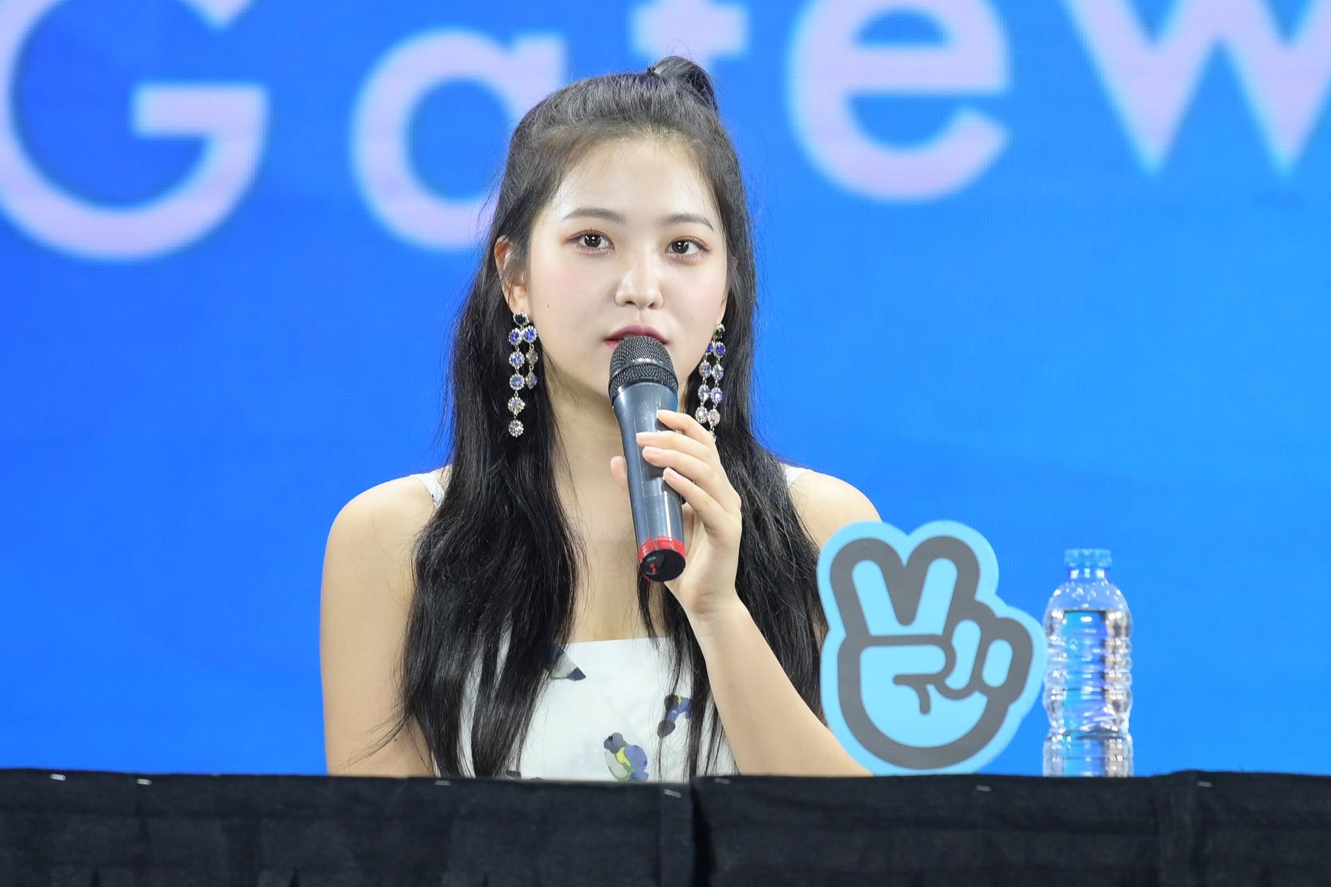 Vlive anh 12