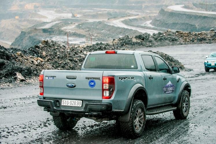 Ford Ranger Raptor anh 2