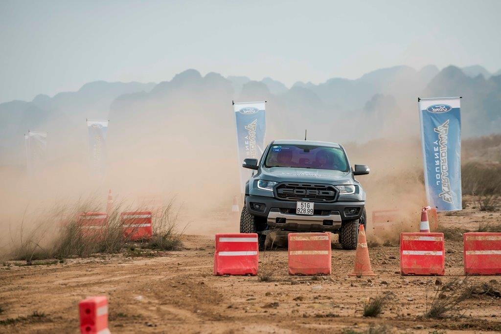 Ford Ranger Raptor anh 3