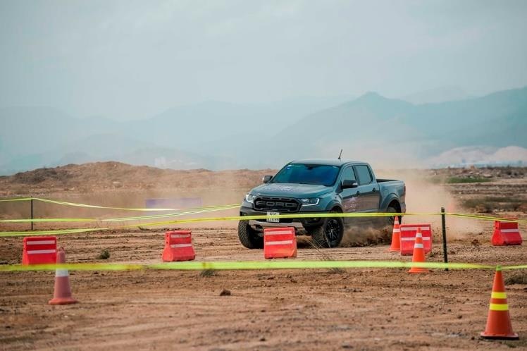 Ford Ranger Raptor anh 13