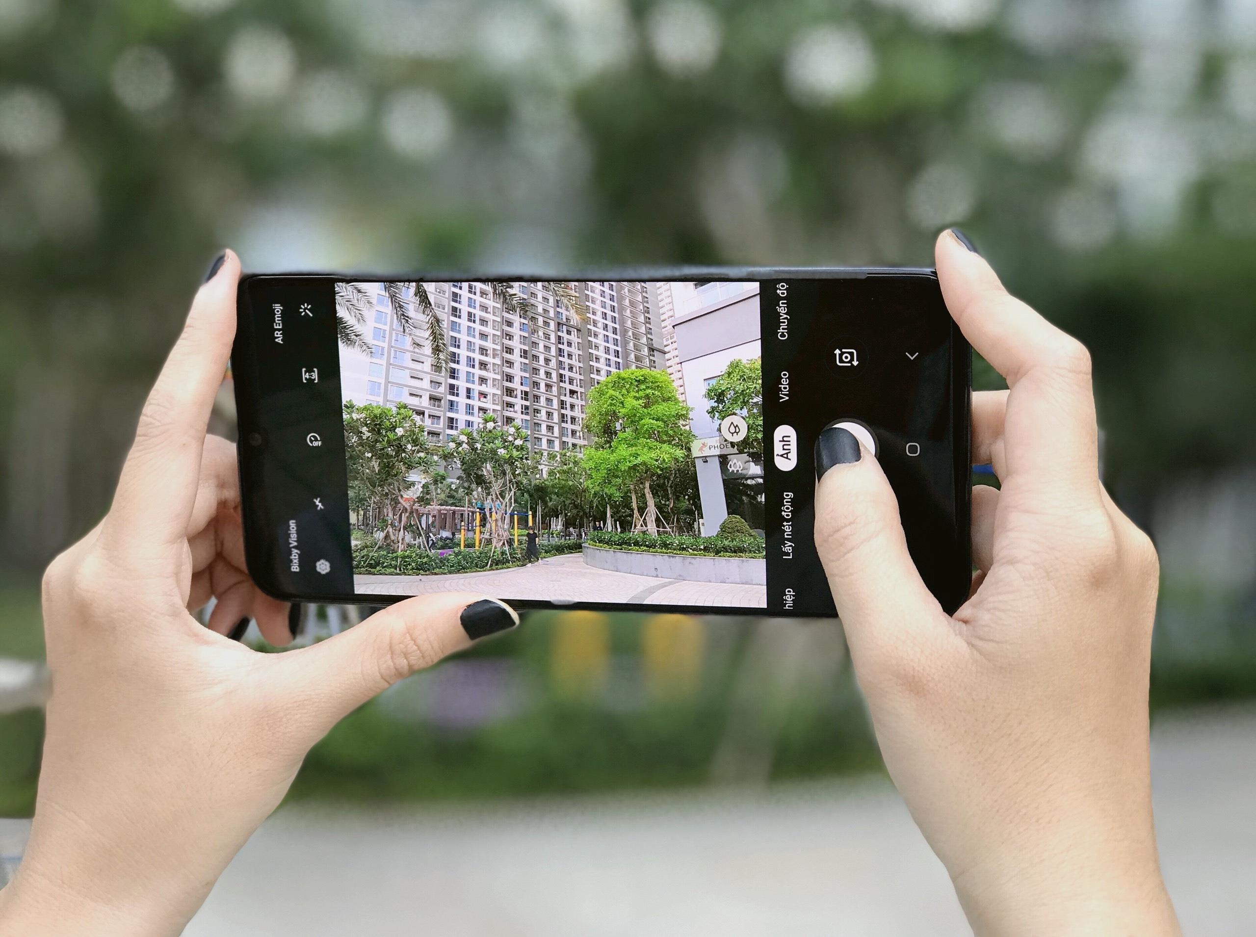 Samsung ảnh 4 Samsung anh 4