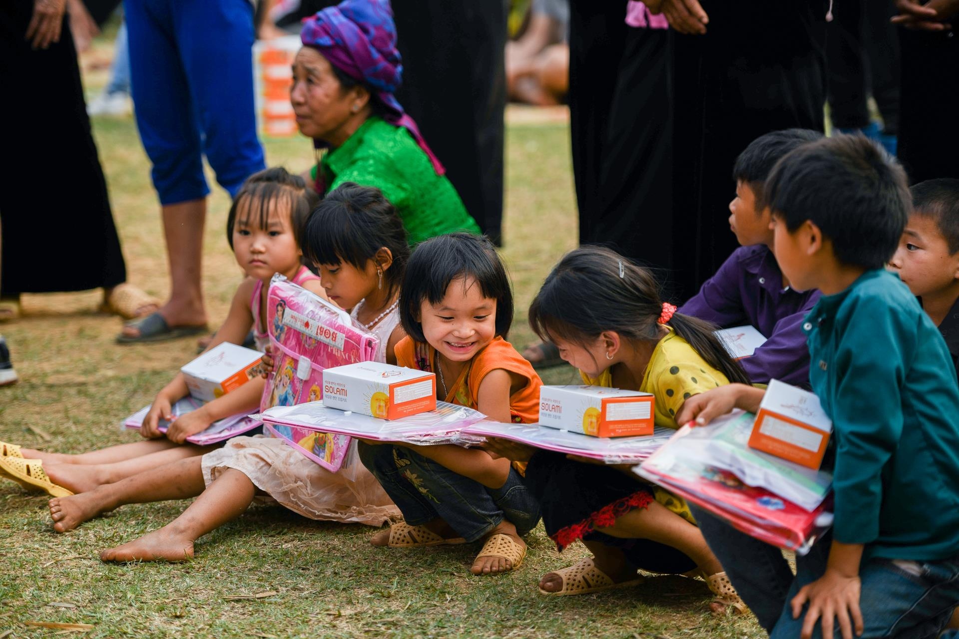 Samsung ảnh 4 Samsung anh 4