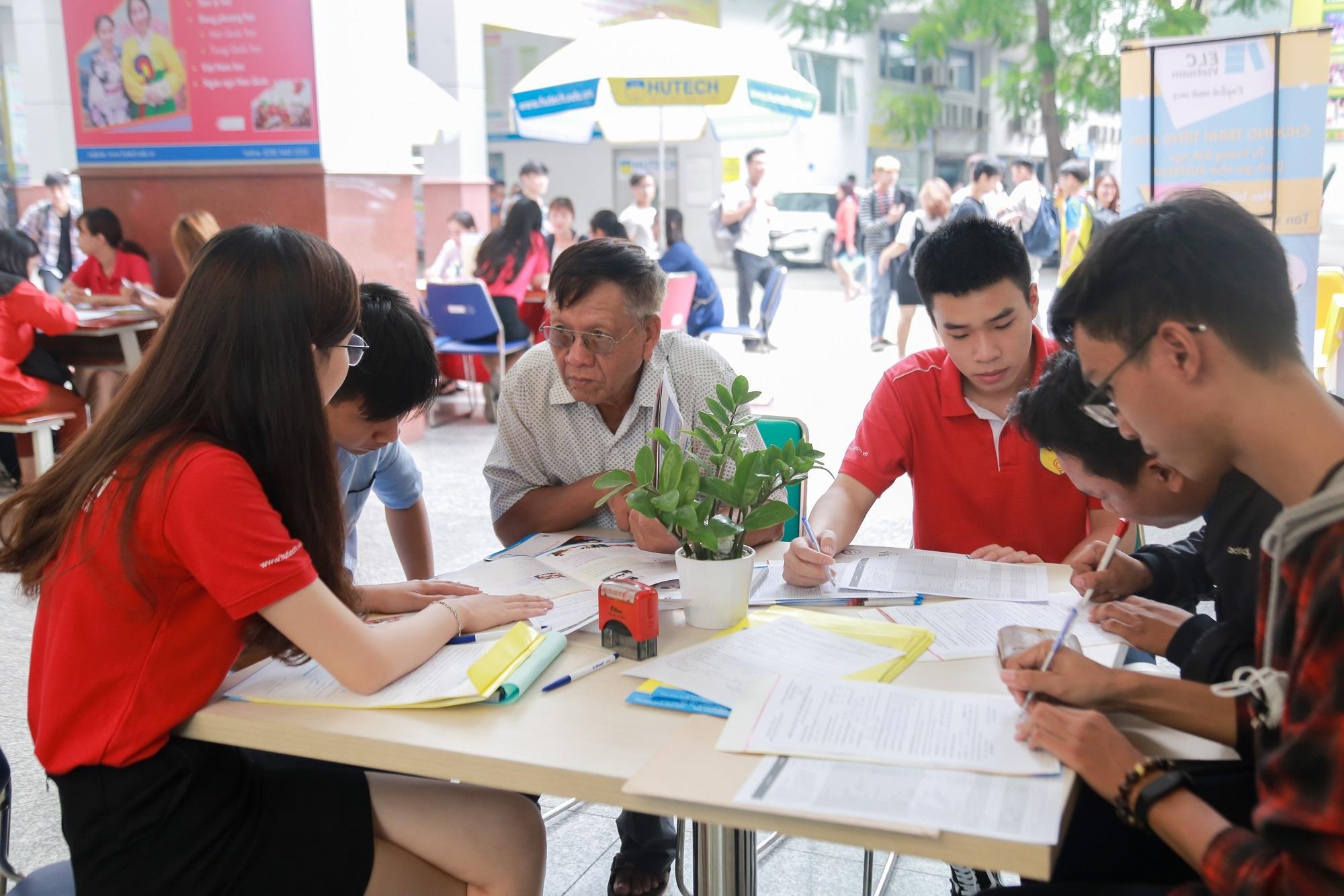 Hutech ảnh 1 Hutech anh 1