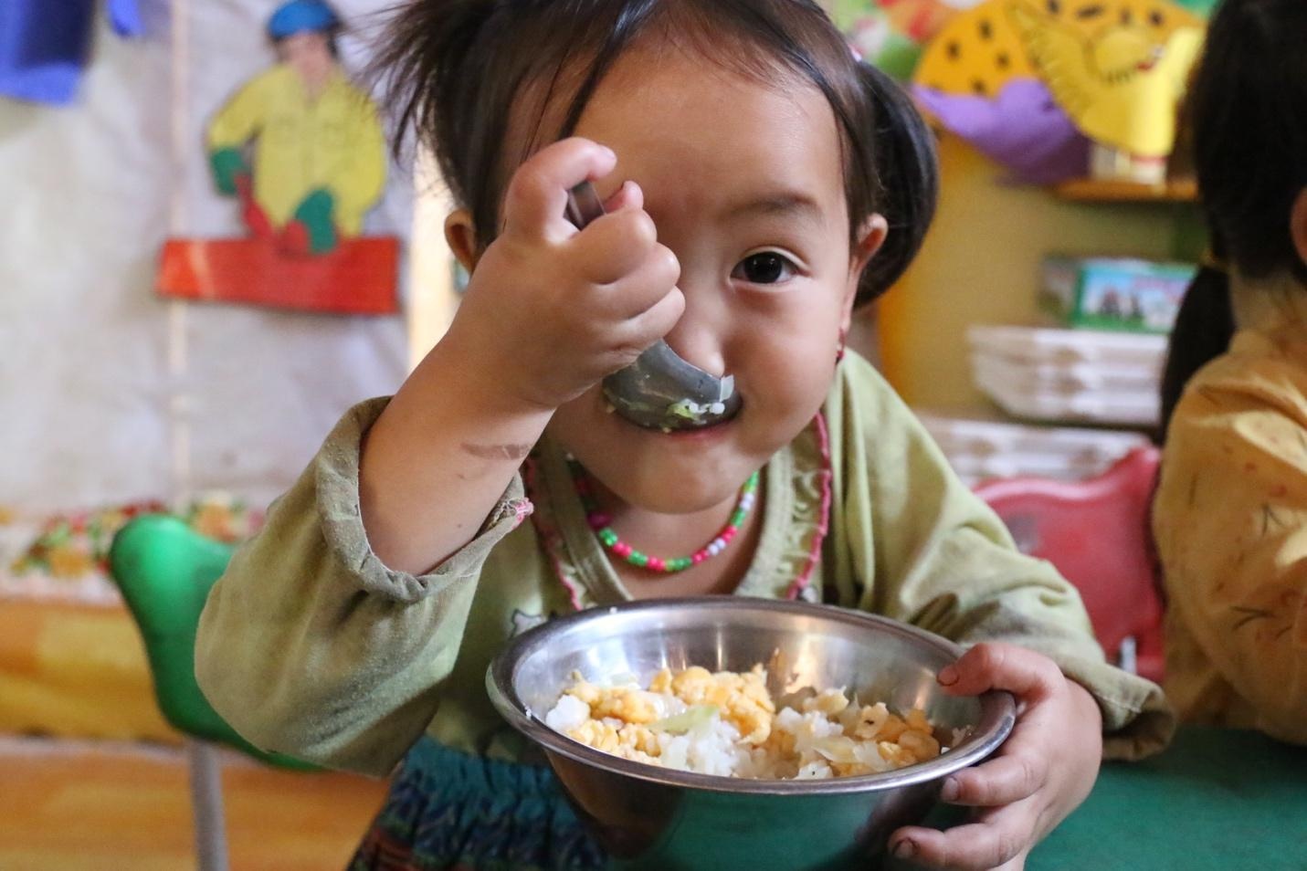 Uom mam giac mo con chu tu nhung bat com nong hinh anh