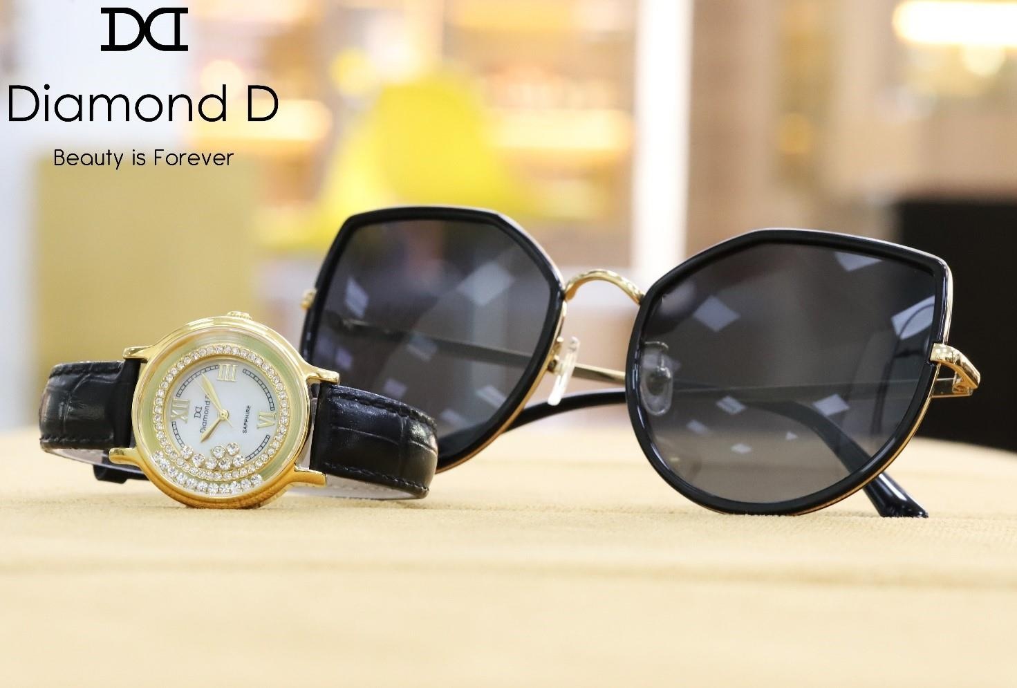 Mung sinh nhat 10 nam, Dang Quang tang khach 4 chuyen di Han Quoc hinh anh