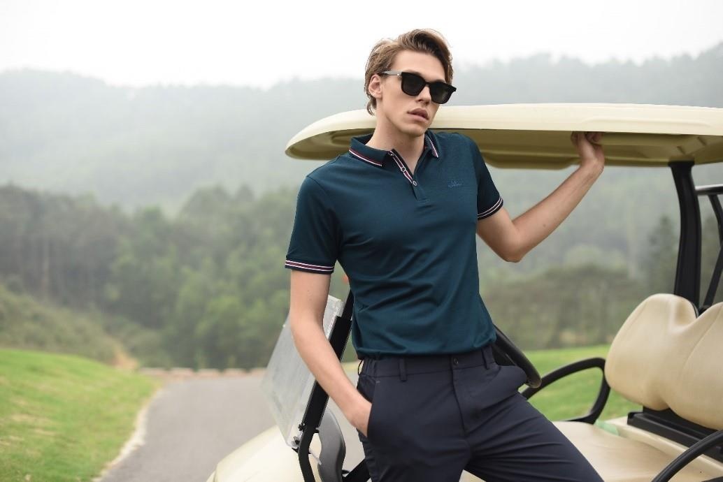 BST ao polo don gian ma tinh te, de phoi do cho phai manh hinh anh