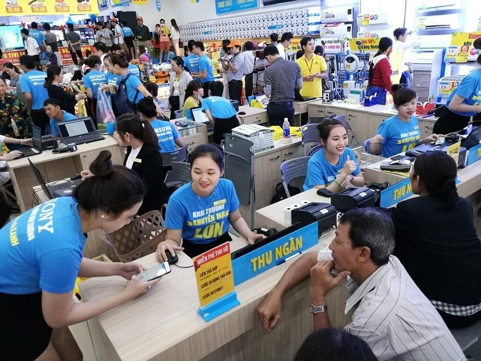 Moi dau mua nong, Dien may Xanh da ban het 200.000 may lanh hinh anh