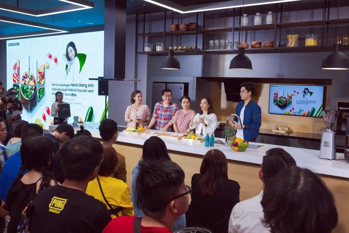 Samsung,  Samsung Showcase,  tu lanh samsung anh 1