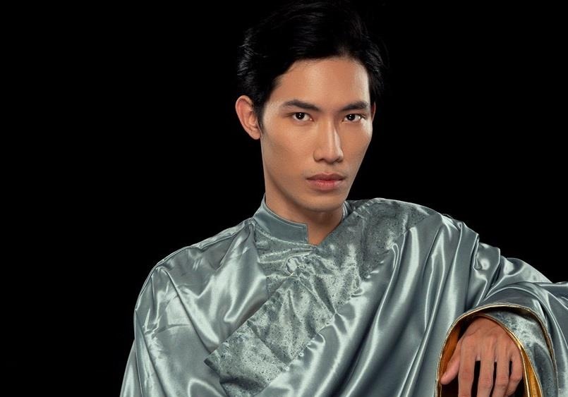 NTK Tom Trandt: ‘Toi tu hao khi nhin lai trang phuc minh san xuat’ hinh anh