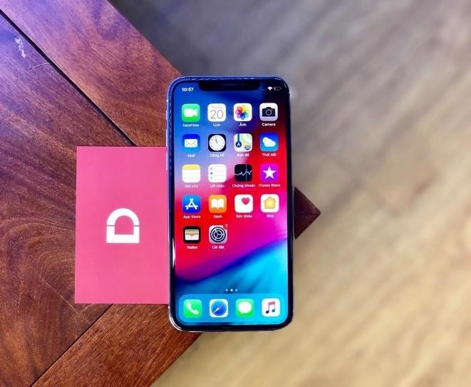 Ly do nen mua iPhone XS gia 18 trieu dong hinh anh